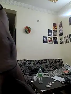 Snapshot of rohit16770 chatting on 02-11-26, 03:28 rohit16770 online show from 02-11-26, 03:28