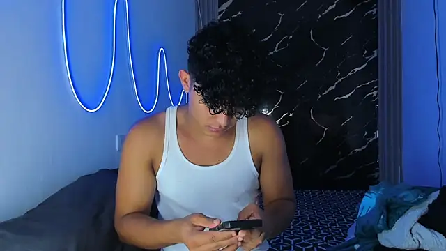 jamescurly00 online show from 01-13-26, 12:15