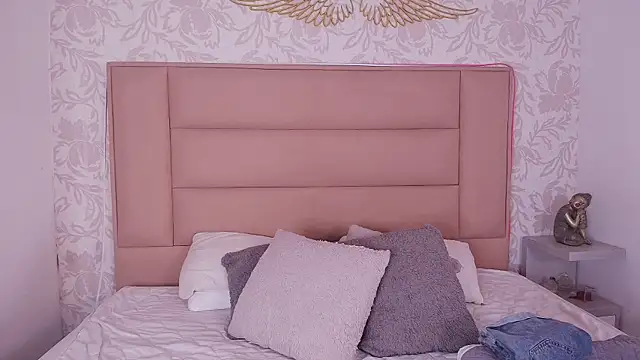 faryehh online show from 04-21-26, 01:42