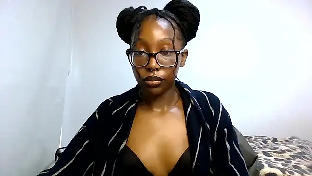 LolaUrFavGirlxxx online show from 01-10-26, 01:50