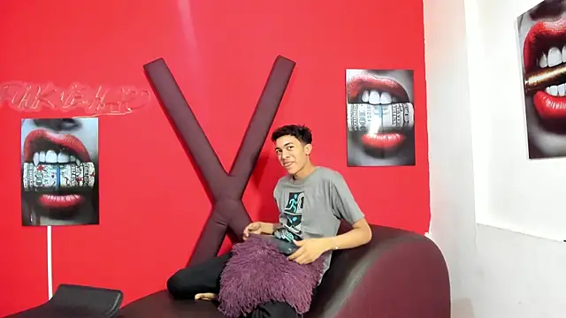 AVENGER BOYS2026 online show from 04-12-26, 07:22