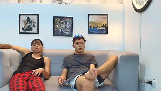 AVENGER BOYS2026 online show from 01-11-26, 01:23