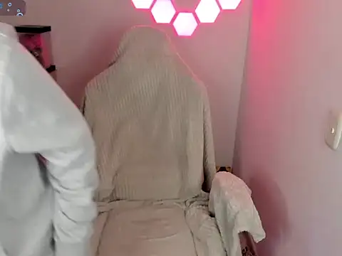 emillyaqua online show from 01-08-26, 09:10