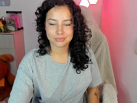 emillyaqua online show from 01-06-26, 12:14