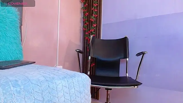 studentdeivy  online show from 02-22-26, 01:24