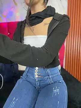 Michelle ec online show from 05-18-26, 06:23