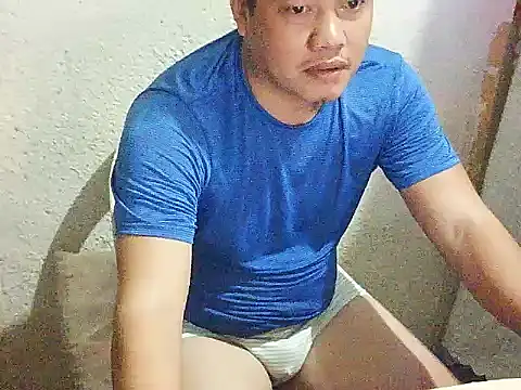 UrAsianGuy90 online show from 01-15-26, 04:27