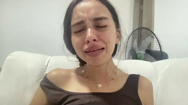 Sarah sumemers online show from 07-16-26, 03:31