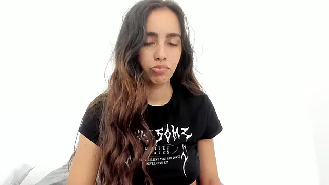 Sarah sumemers online show from 04-11-26, 09:40