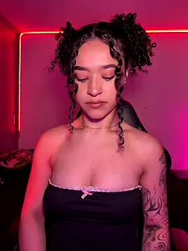 crystal dlun online show from 01-08-26, 03:51