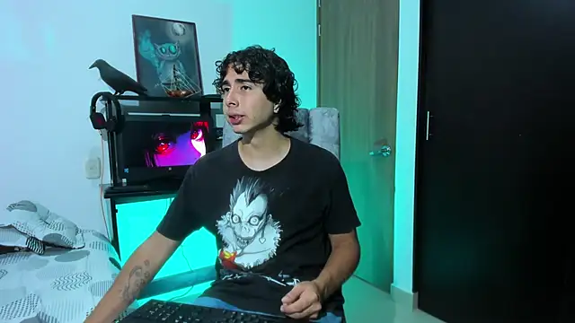 Keisuke Baji  online show from 01-10-26, 03:07