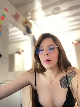 Snapshot of NatalyPinky chatting on 04-09-26, 05:30 NatalyPinky online show from 04-09-26, 05:30