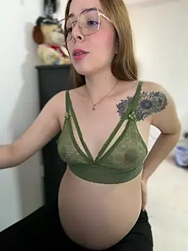 NatalyPinky online show from 06-10-26, 08:43