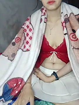 Snapshot of -Nicole-e chatting on 01-11-26, 11:55 -Nicole-e online show from 01-11-26, 11:55