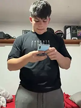 Snapshot of padrinito_69 chatting on 02-11-26, 06:46 padrinito 69 online show from 02-11-26, 06:46