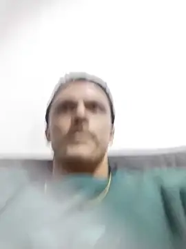 RAFAELQUINTEROSCAVALHEI online show from 07-11-26, 12:33