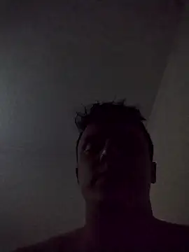 RAFAELQUINTEROSCAVALHEI online show from 01-10-26, 02:29