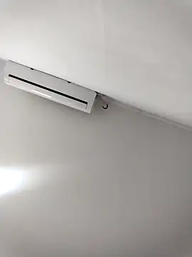 RAFAELQUINTEROSCAVALHEI online show from 01-17-26, 05:55