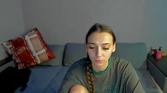 AnnaMized online show from 02-12-26, 01:33