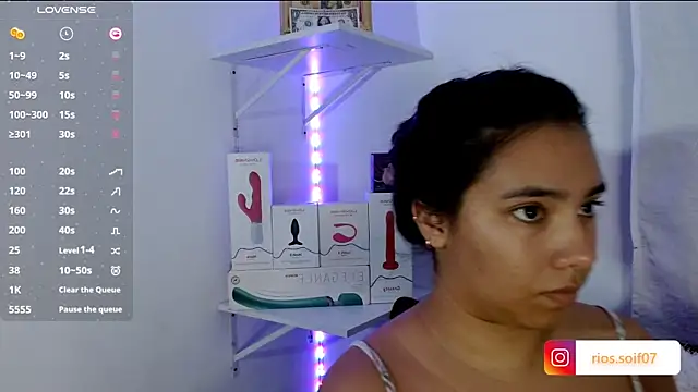 Snapshot of booty_sofia chatting on 01-13-26, 09:35 booty sofia online show from 01-13-26, 09:35