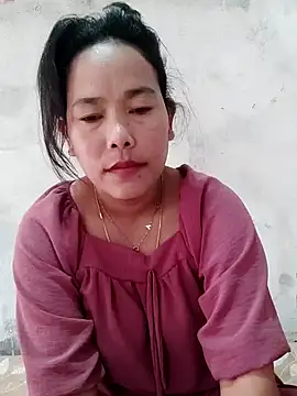 Snapshot of Jarna_c chatting on 01-15-26, 06:06 Jarna c online show from 01-15-26, 06:06