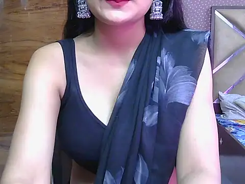sweet riyaaa online show from 05-25-26, 06:01