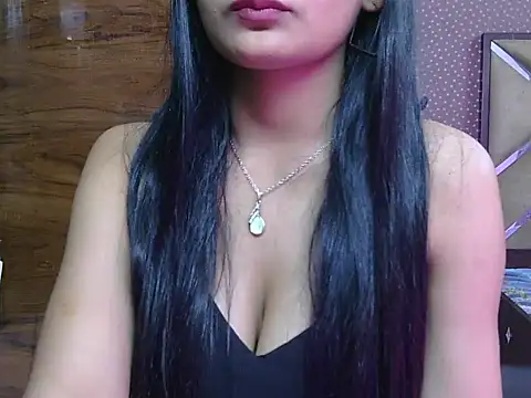 sweet riyaaa online show from 05-12-26, 06:03