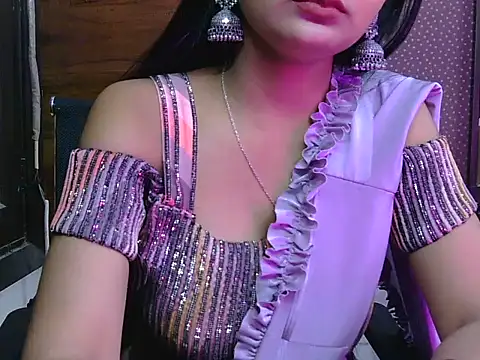 sweet riyaaa online show from 04-18-26, 04:48