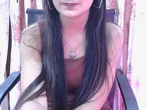 sweet riyaaa online show from 02-08-26, 06:11