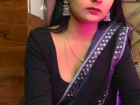 sweet riyaaa online show from 04-23-26, 04:52