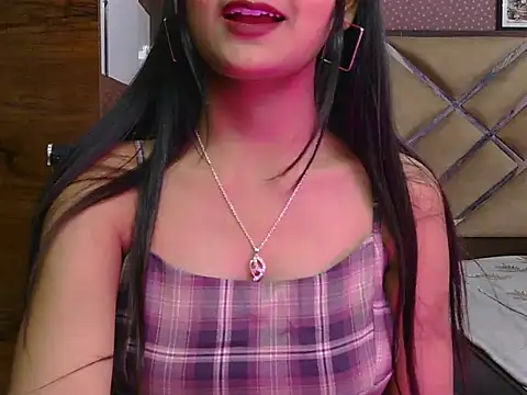 sweet riyaaa online show from 04-08-26, 05:09