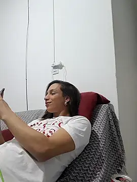 ofjuliaa online show from 04-01-26, 02:24