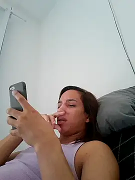 ofjuliaa online show from 03-26-26, 03:21