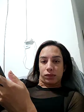 Snapshot of ofjuliaa chatting on 05-08-26, 09:02 ofjuliaa online show from 05-08-26, 09:02