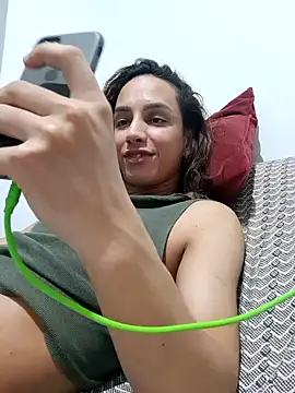 ofjuliaa online show from 04-12-26, 11:52