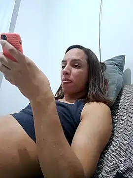 ofjuliaa online show from 02-22-26, 01:41