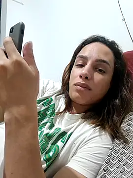 ofjuliaa online show from 04-12-26, 07:11