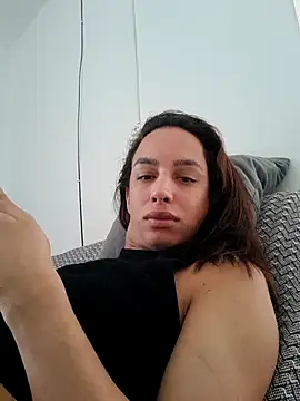 Snapshot of ofjuliaa chatting on 05-29-26, 05:52 ofjuliaa online show from 05-29-26, 05:52