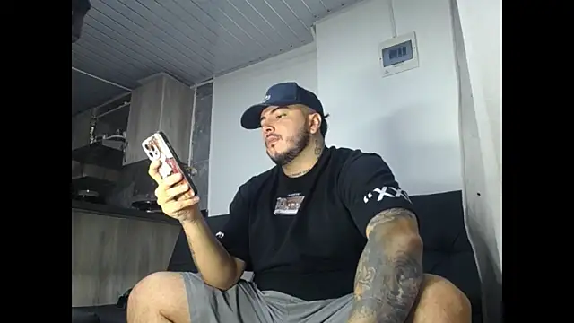 Nero VanHelsing online show from 02-11-26, 04:01