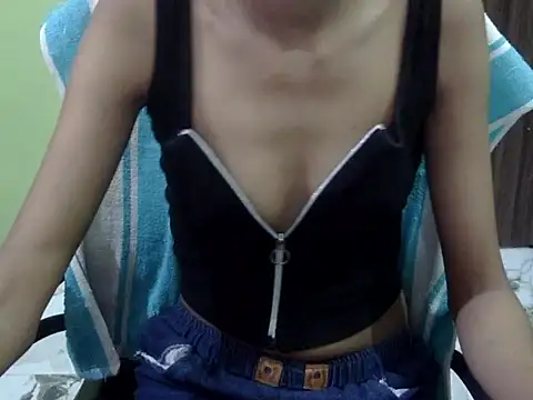 Snapshot of babycharu chatting on 07-21-26, 05:09 babycharu online show from 07-21-26, 05:09