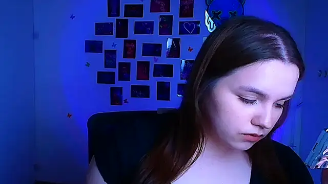 Kitty Mia Kitty online show from 04-05-26, 05:25