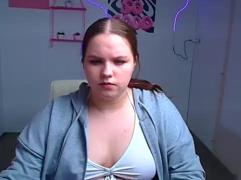 Kitty Mia Kitty online show from 01-15-26, 10:07