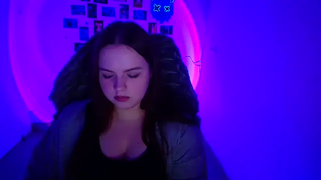 Kitty Mia Kitty online show from 02-16-26, 06:34