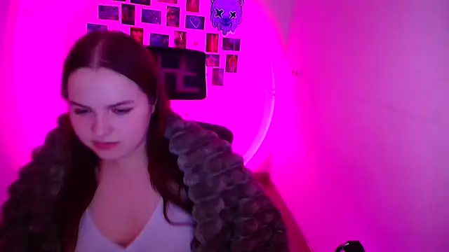 Kitty Mia Kitty online show from 02-15-26, 06:47