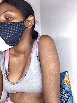 Royal-girl78 online show from 02-15-26, 04:50