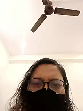 piryasharma005 online show from 01-10-26, 11:00