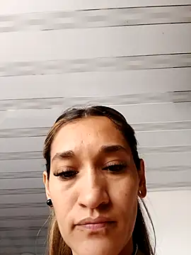 EcoDePiel online show from 02-08-26, 02:48