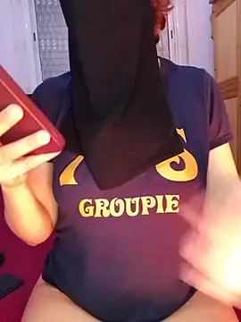 Snapshot of Rranocha chatting on 02-18-26, 05:16 Rranocha online show from 02-18-26, 05:16