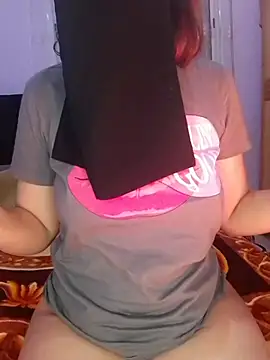 Snapshot of Rranocha chatting on 02-14-26, 03:51 Rranocha online show from 02-14-26, 03:51