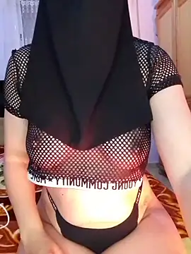 Snapshot of Rranocha chatting on 02-04-26, 01:44 Rranocha online show from 02-04-26, 01:44